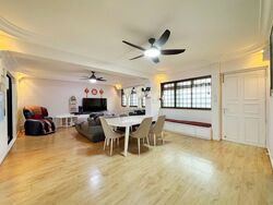 Blk 739 Jurong West Street 73 (Jurong West), HDB 4 Rooms #581706361